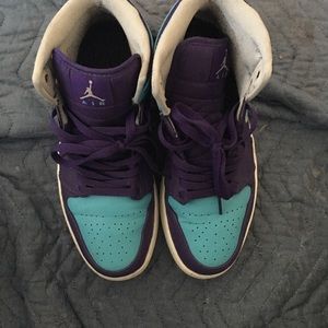 Retro Mid Air Jordan 1